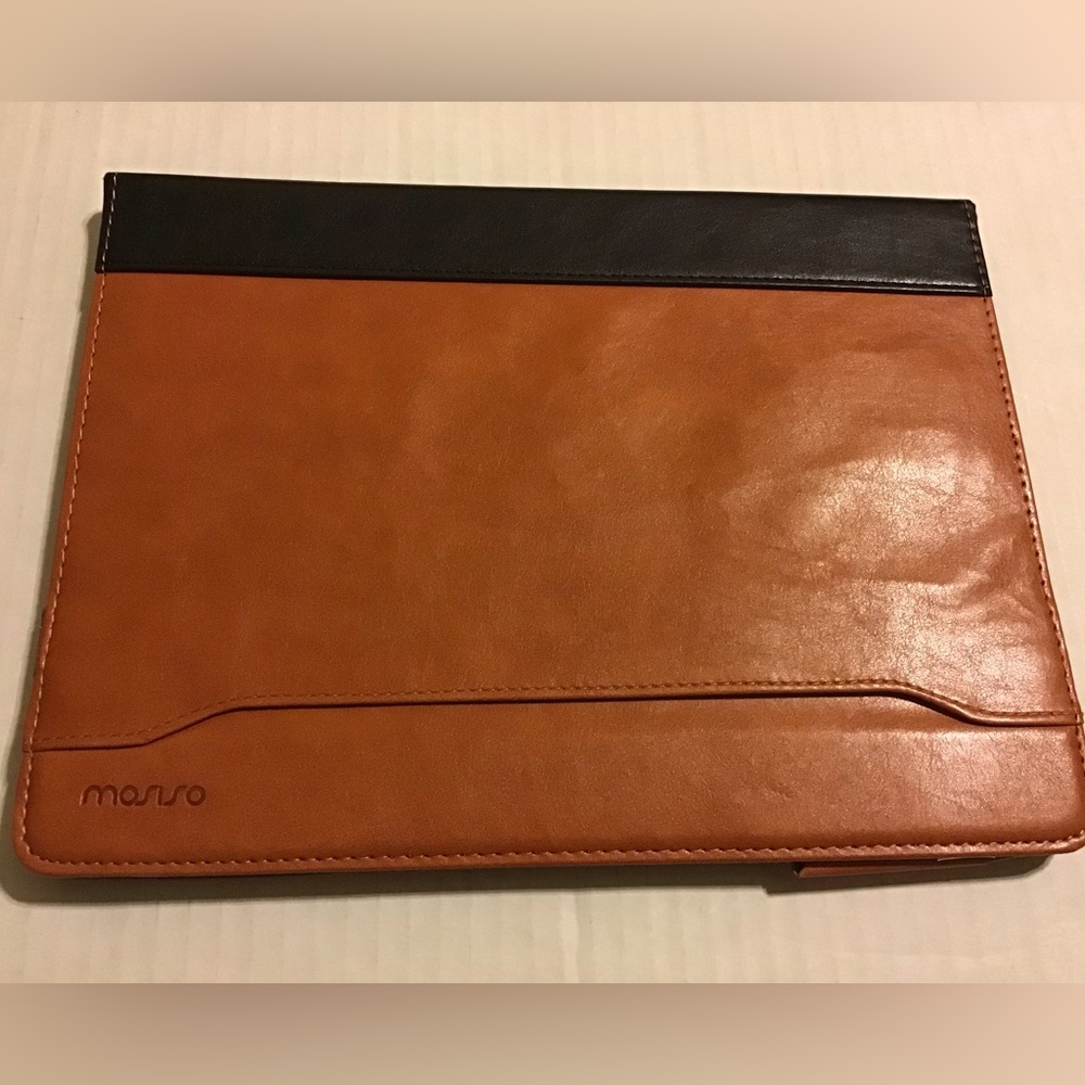 MOSISO MAC PRO CASE NWOT 14 in CASE COMPUTER TABLET